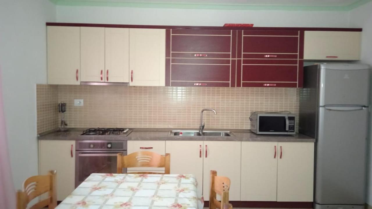 Vila Demo Vlorë 外观 照片